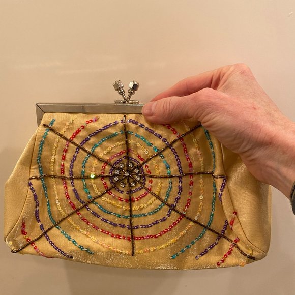 Yellow Evening bag with beads and sequins - Picture 5 of 5